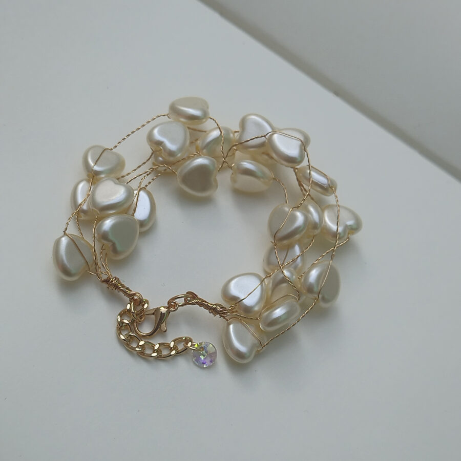 Heart Charm Pearl Bracelet